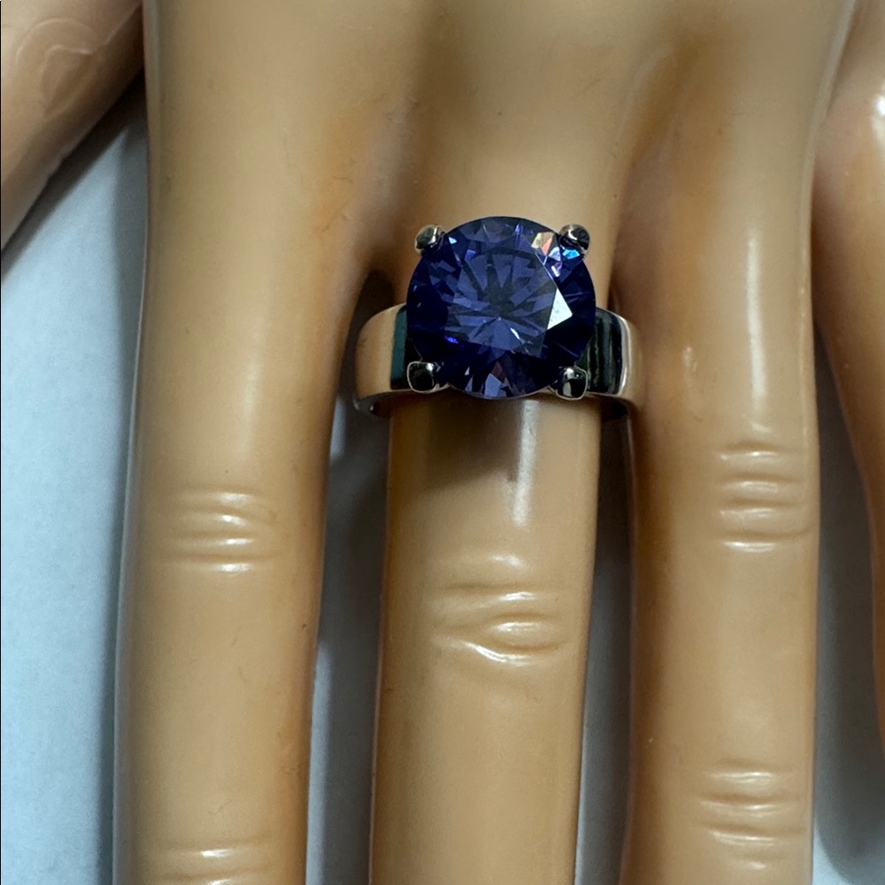 FLUORITE RING, COLOR CHANGE, SIZE 8